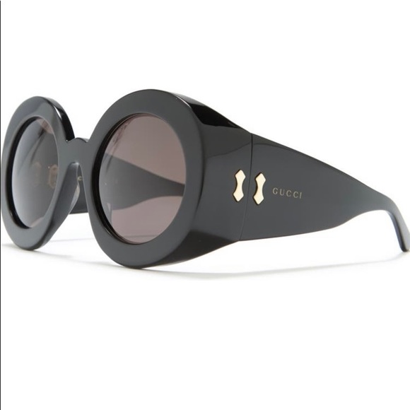 Gucci Accessories - Gucci Gg0779 beautiful sunglasses includes case which is purple